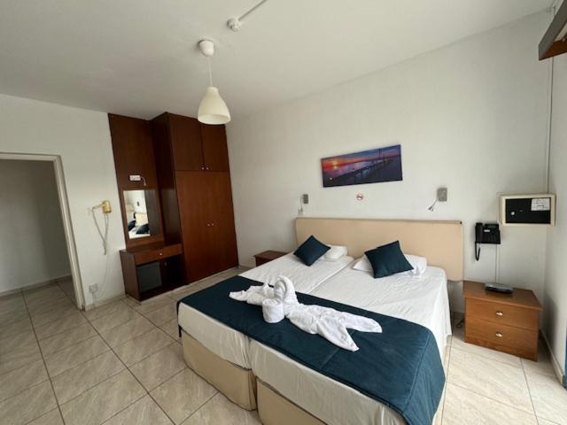 Kefalonitis Hotel Apartments Paphos Exteriér fotografie